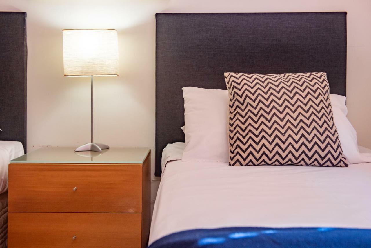 Oasis 22 - Hamilton Island Apartment ภายนอก รูปภาพ